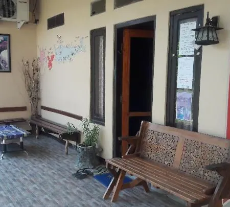 G-Rima Home Stay Labuan Bajo Exterior photo